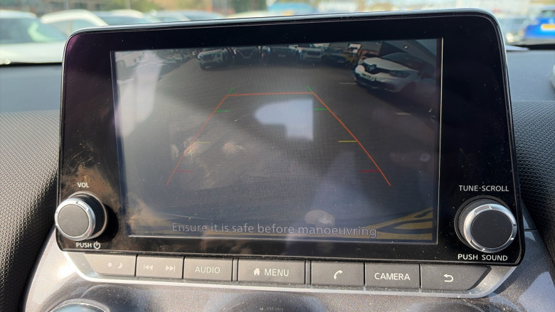 Nissan Juke 1.0 DiG-T 114 Acenta 5dr Petrol Hatchback